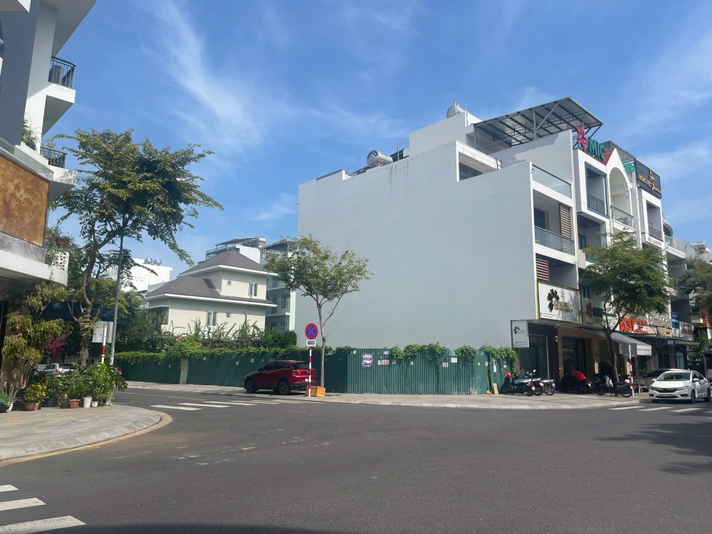 Lô góc Đường Văn Tiến Dũng ( A2 cũ), KĐT VCN Phước Hải, P. Nam Nha Trang