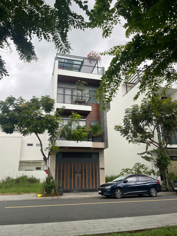 BÁN LÔ ĐẤT ĐẸP VIEW CÔNG VIÊN KĐT VCN PHƯỚC LONG. GIÁ: 6,2 tỷ